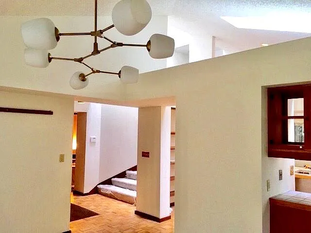 7030 NE Dolphin Dr — Photo 14