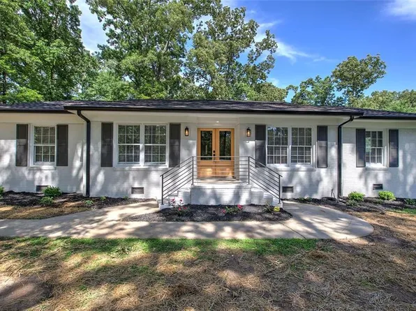 234 Cherokee Cir, Cedartown, GA 30125