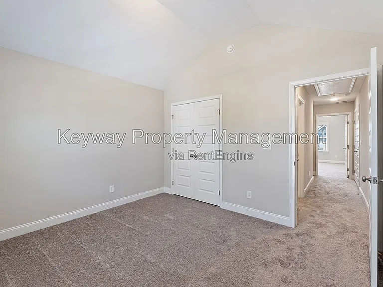 1119 Jolly Ln — Photo 17