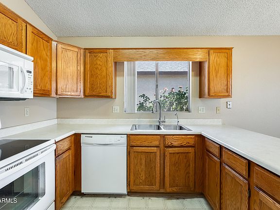 4th image of 6322 W Golden Lane