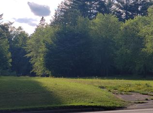 389 Wilton Rd, Farmington, ME 04938