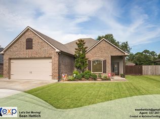 309 Heart D Farm Rd, Broussard, LA 70518