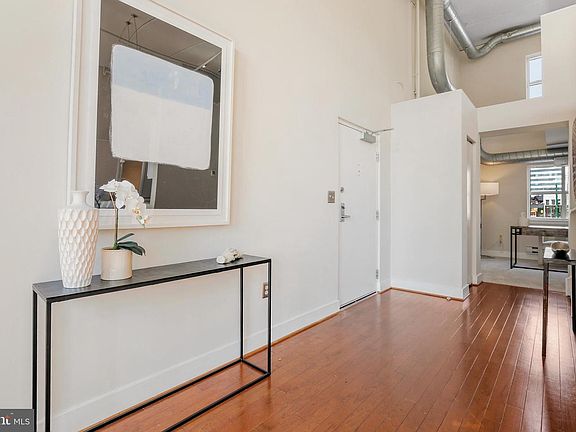 4th image of 8314 Fenton St APT B