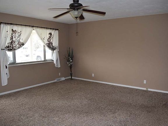 2nd image of 3209 Ostheimer Ave