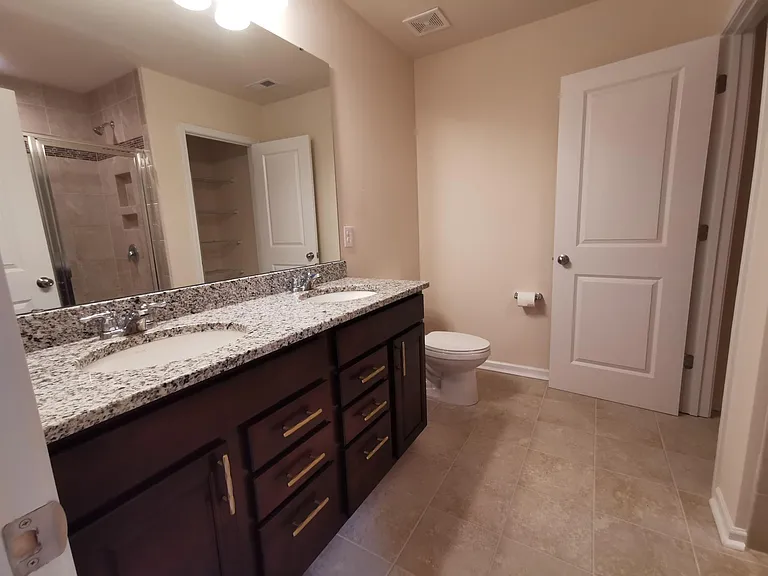 7107 Thornrose Dr — Photo 13