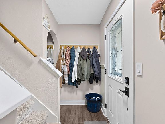 4th image of 1529 Claudia Ln