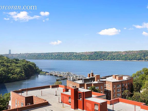 2nd image of 2550 Independence Ave APT 8N