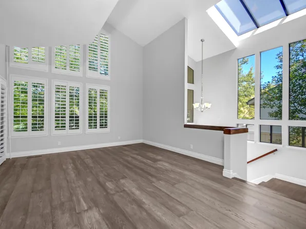 1851 Lamplight Ct, Walnut Creek, CA 94597