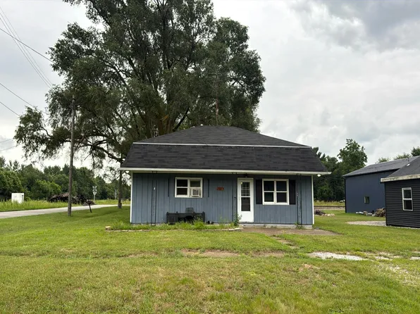 23617 Parrish Ave, Schneider, IN 46376