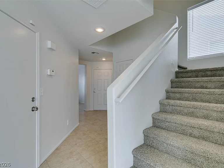 868 Blue Rosalie Pl — Photo 4