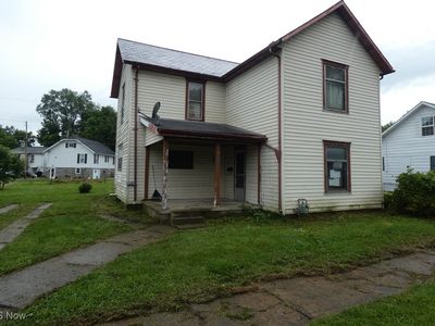274 N 8th St, McConnelsville, OH, 43756