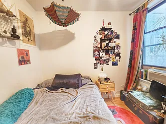 Rented by RELEASE NY