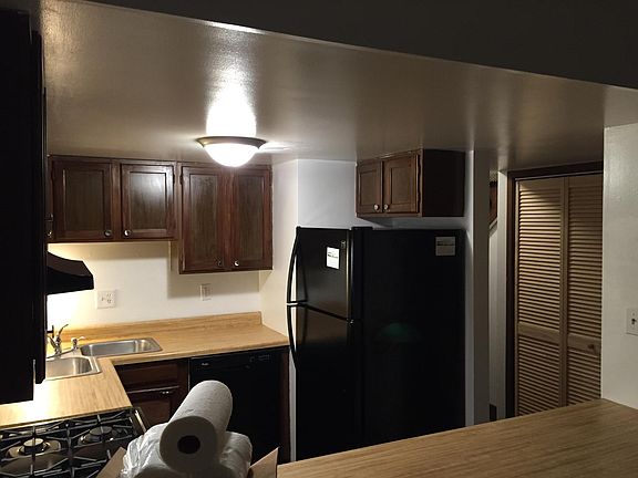2nd image of 7636 Whitcomb St APT C
