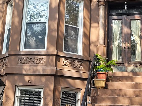 2nd image of 431 55th St #1A
