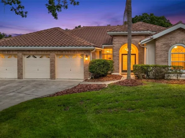 8704 BROADGREEN COURT, TAMPA, FL 33647