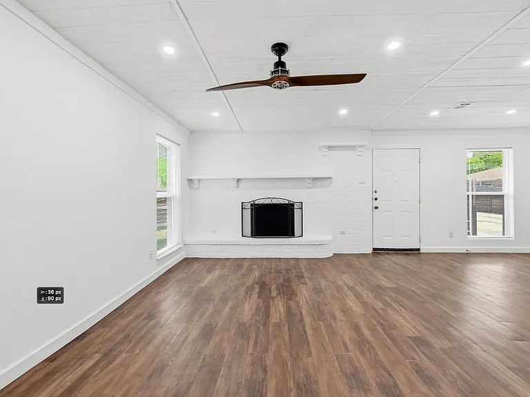 5104 Spruce Cv #A — Photo 7