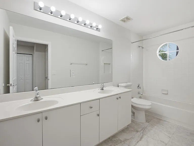 8895 Chestnut Ridge Way — Photo 25