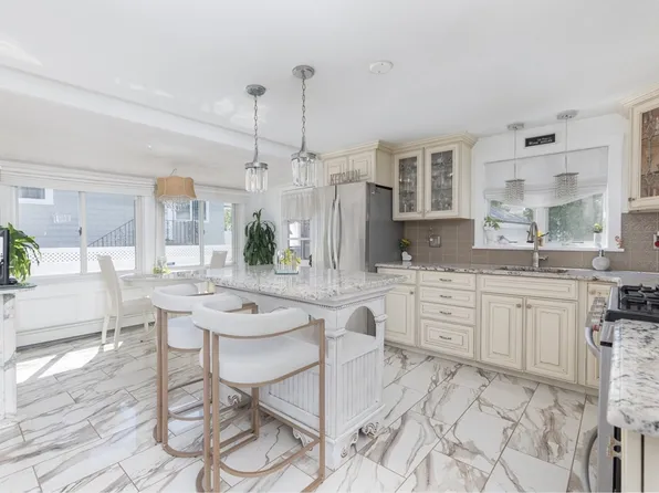 58 Bettinson Ave, Everett, MA 02149