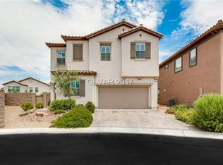 704 Oak Hills Course Dr, Las Vegas, NV 89148