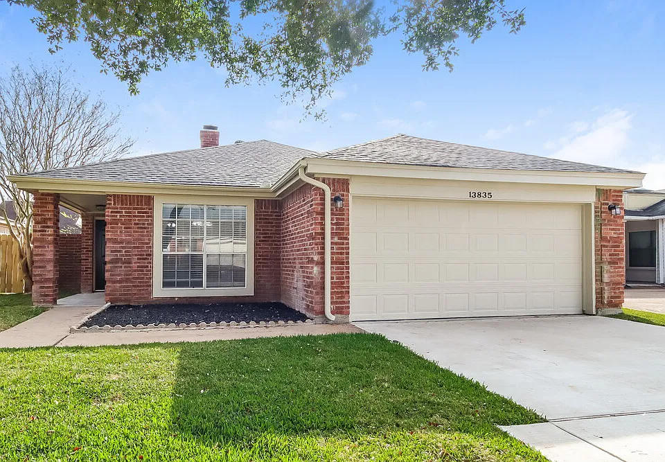 13835 Aspen Hollow Ln