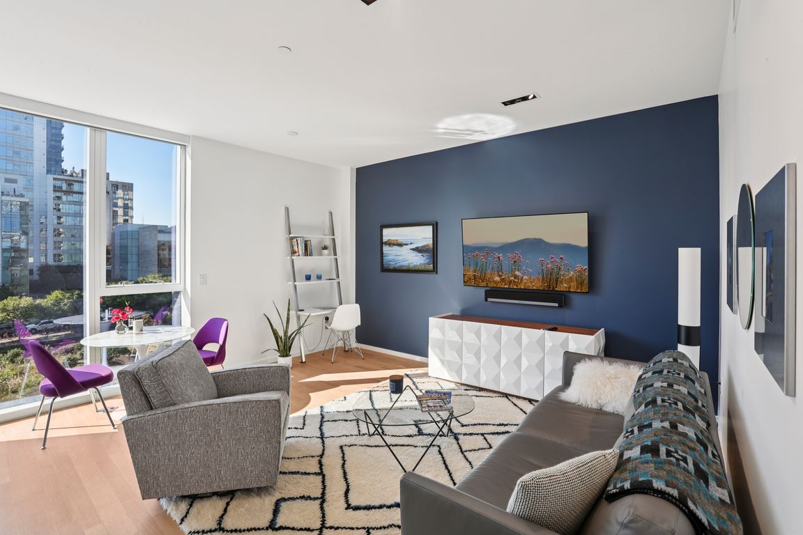 NW Northrup St-S1809-006.jpg