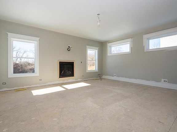 4th image of 38450 N Hoeglund St