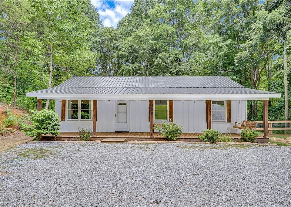 1st image of 308 Silver Fox Dr