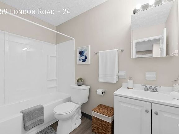 4th image of 159 London Rd APT 24