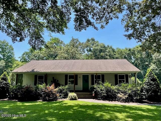 93 Maple Leaf Lane, Snow Hill, NC 28580 | Zillow