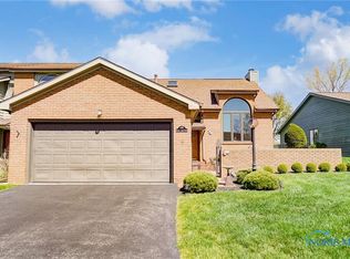 2246 Quail Lake Rd, Findlay, OH 45840