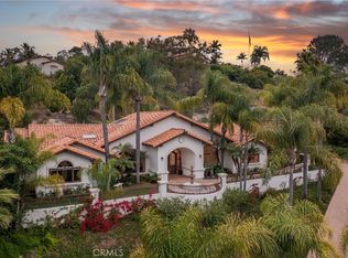 651 Rolling Hills Rd, Vista, CA 92081