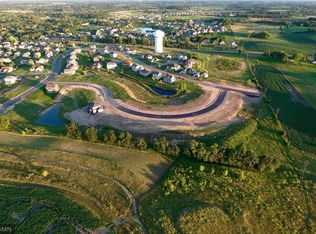 242 Lori Ln, Delano, MN 55328