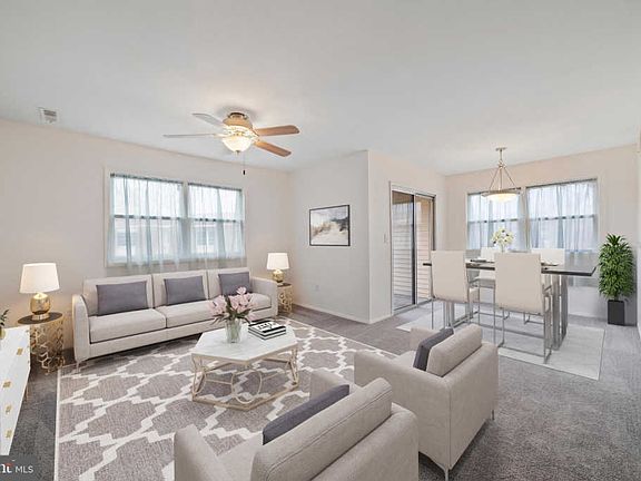 4th image of 1 Florence Tollgate Pl