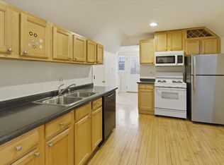 4252 N Lawndale Ave #2, Chicago, IL 60618