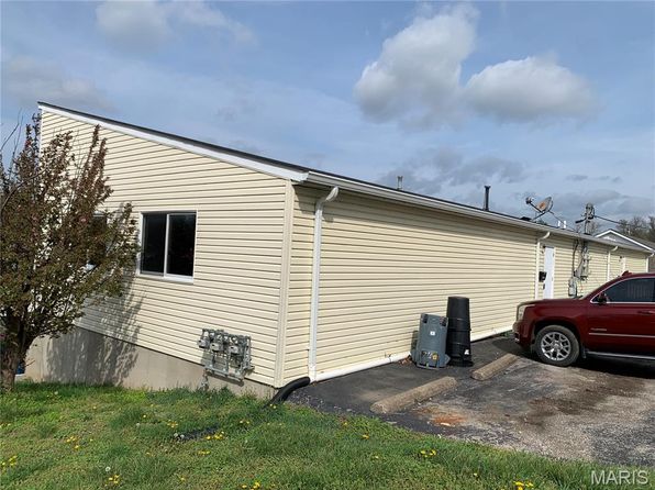 1000 N Truman Blvd #C