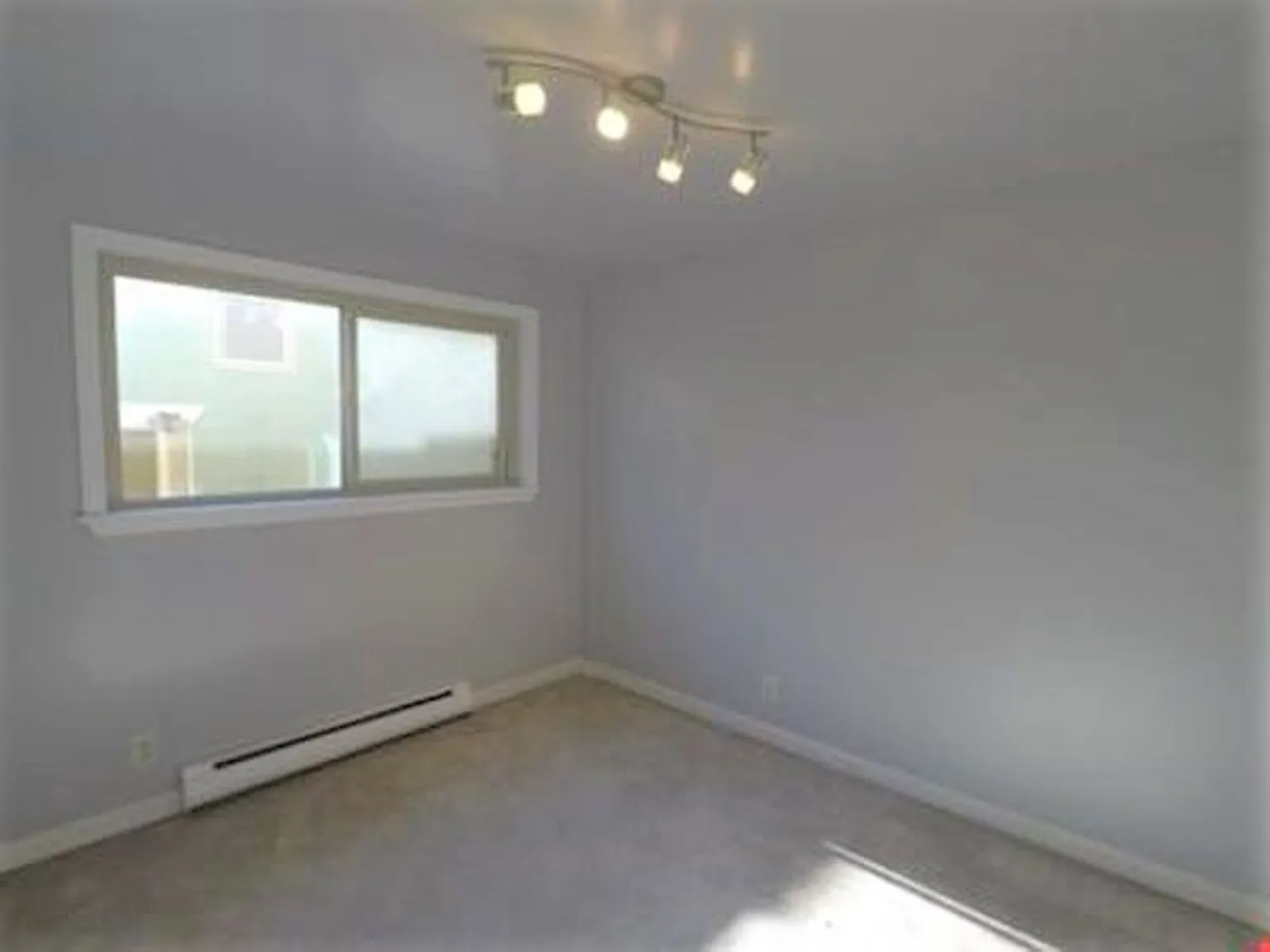 Santa Fe Apartments — Photo 2