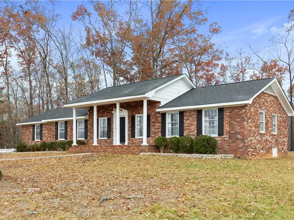 902 Talley Bridge Rd, Cleveland, SC 29635