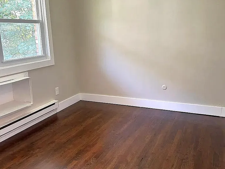 286 S Center St #9 — Photo 3