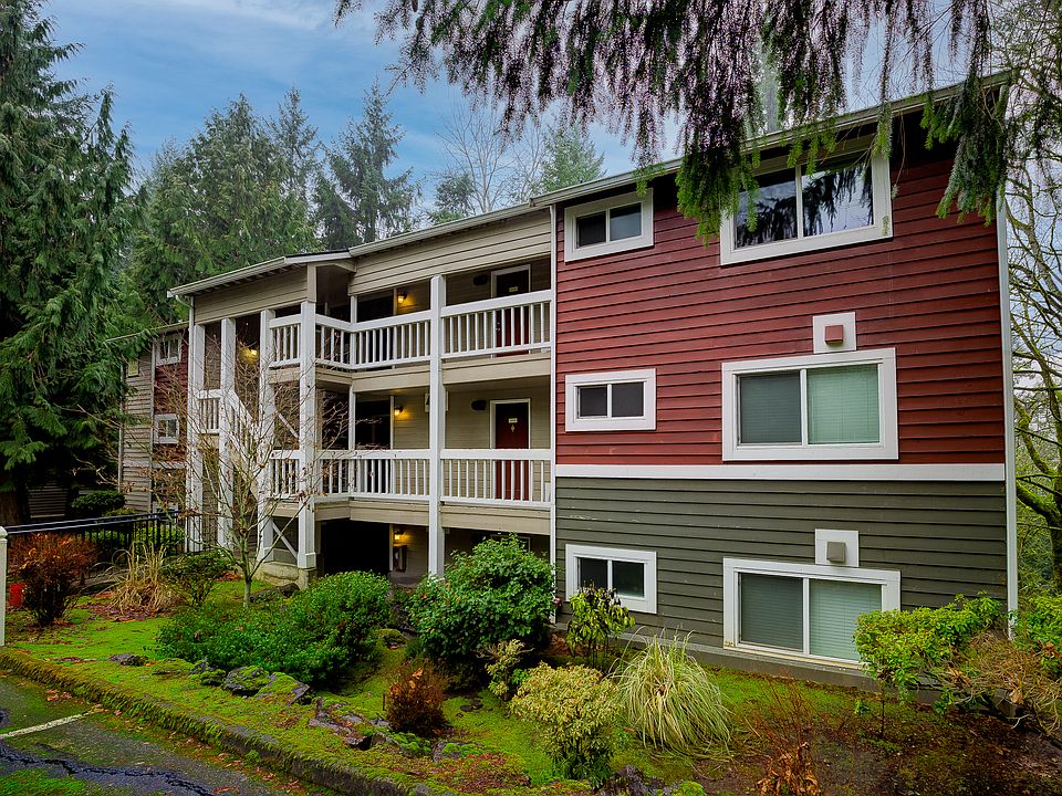 1st image of 15242 SE 43rd Ct #H201