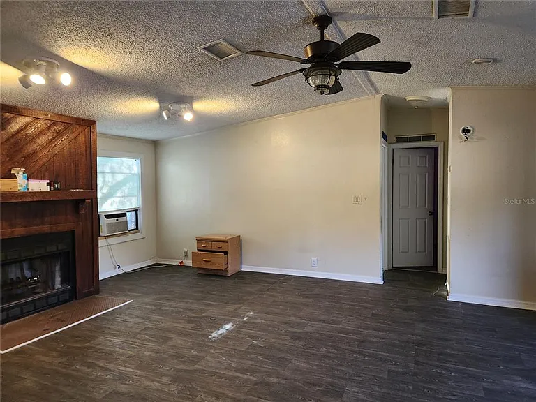 2608-20 Mile Level Rd — Photo 14
