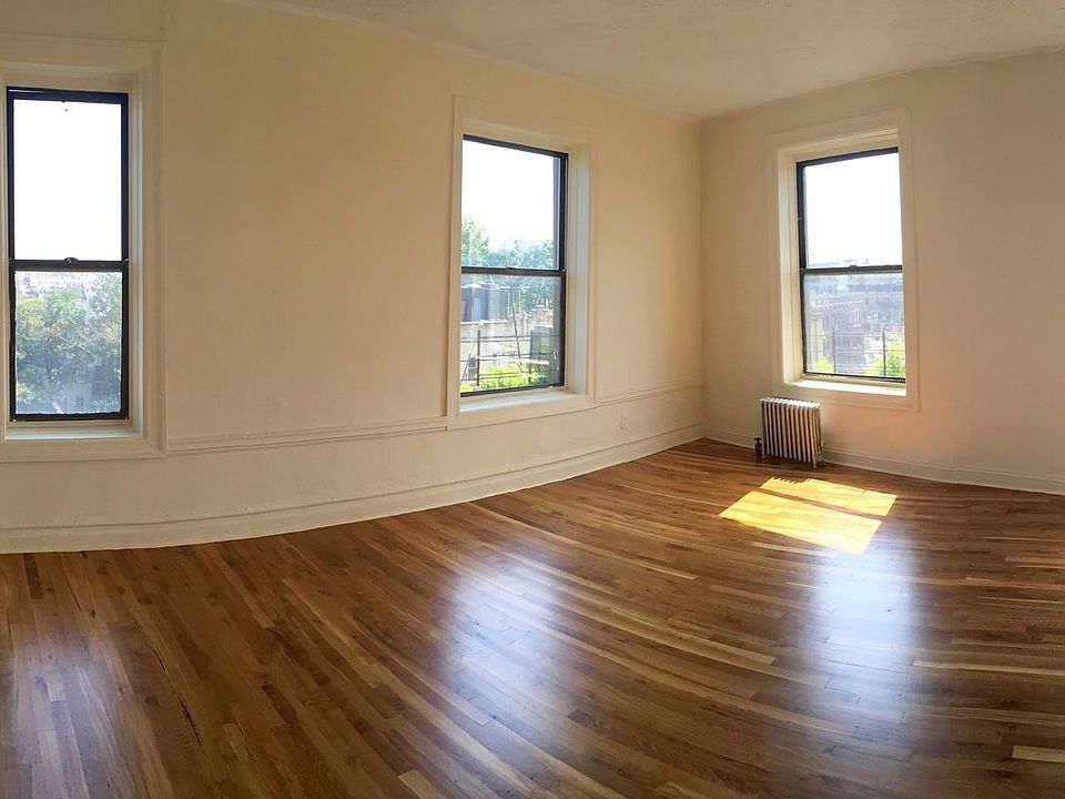 1st image of 225 Parkside Ave APT 6C
