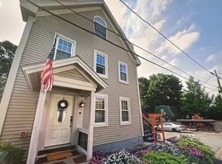 8 Woodwards Ln, Taunton, MA 02780