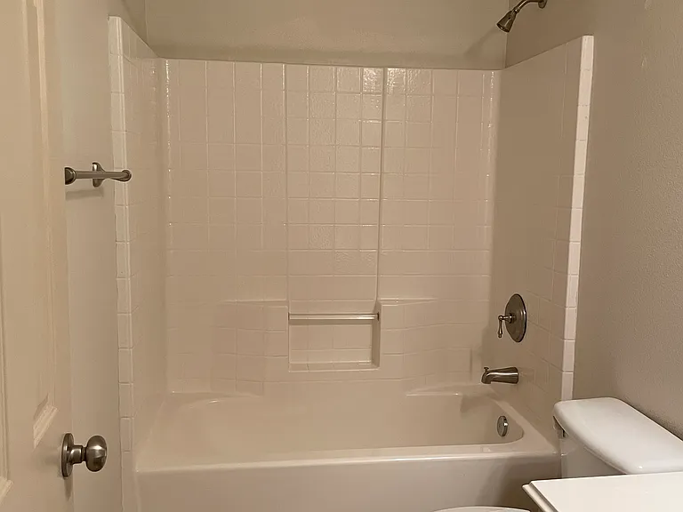 213 Midnight Dr — Photo 22