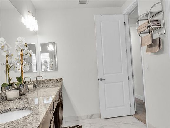 3rd image of 7314 Estero Dr