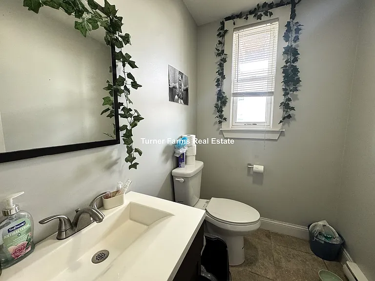 1085 Dorchester Ave #2F — Photo 7
