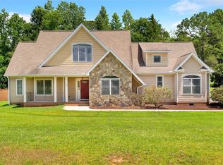 310 Puckett Mill Dr, Central, SC 29630