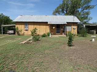 208 Laurel St, Roscoe, TX 79545