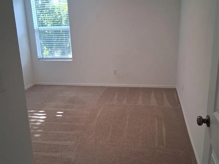 2121 Golden Grain Ln — Photo 31