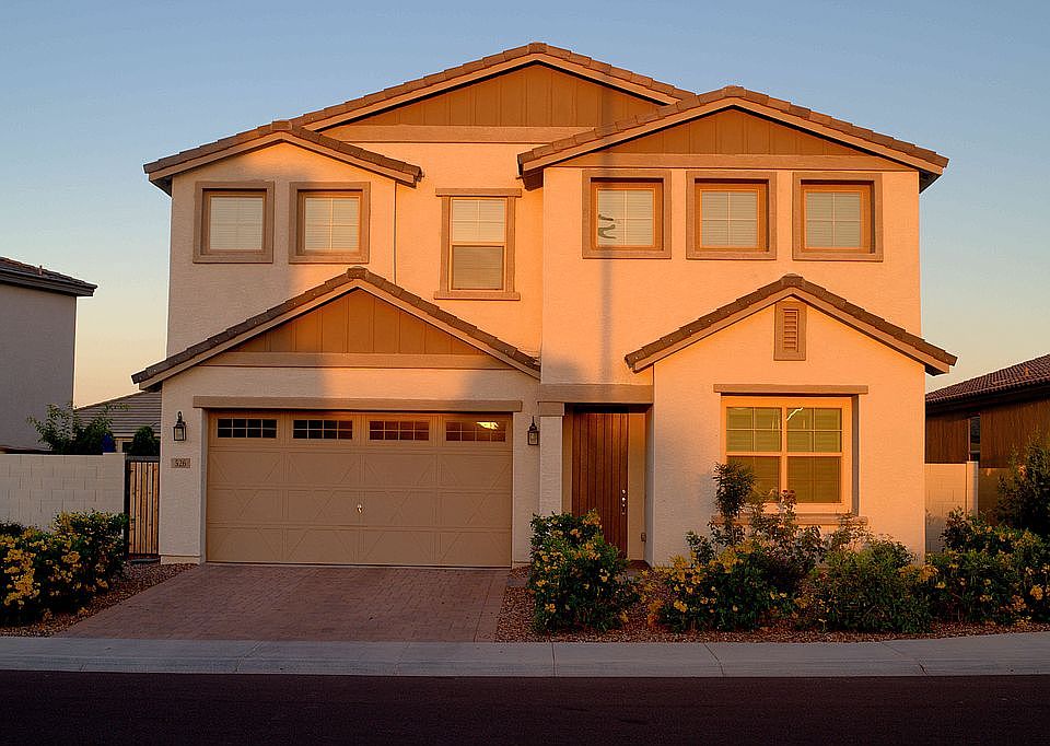 1st image of 526 S 200th Ave