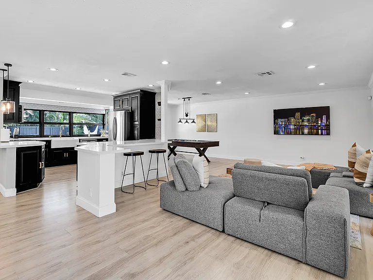 5012 Hayes St — Photo 20